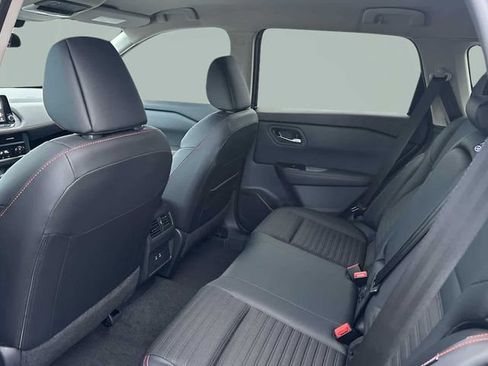 New 2026 Nissan Rogue SV AWD/4WD image 22