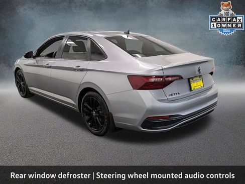 Used 2022 Volkswagen Jetta Sport w/ IQ.Drive Package FWD image 7