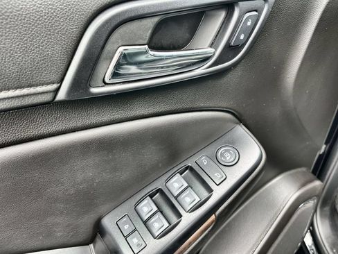 Used 2020 Chevrolet Tahoe LS w/ Enhanced Driver Alert Package AWD/4WD image 21