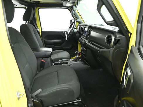 Used 2022 Jeep Wrangler Unlimited Sport image 22