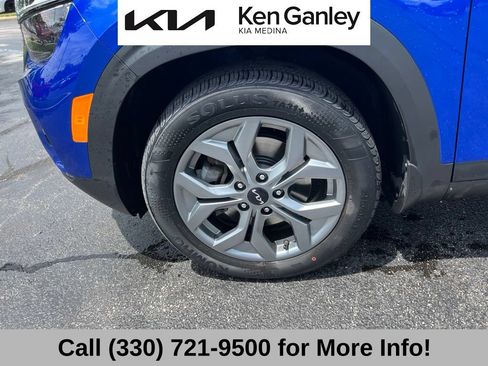 Certified 2024 Kia Seltos S AWD/4WD image 17