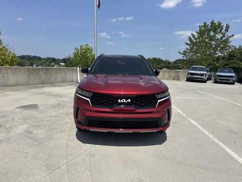 Certified 2023 Kia Sorento S w/ Panoramic Sunroof Package FWD image 3