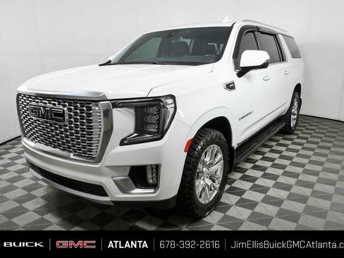 Used 2022 GMC Yukon XL Denali w/ Max Trailering Package AWD/4WD image 38