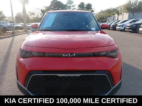 Certified 2025 Kia Soul LX FWD image 1