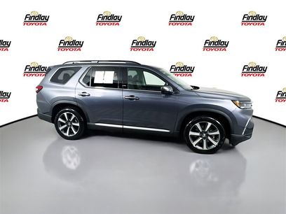 Used 2025 Honda Pilot Elite