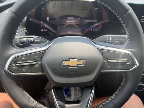 New 2026 Chevrolet Traverse LT w/ LPO, Floor Liner Package FWD image 21