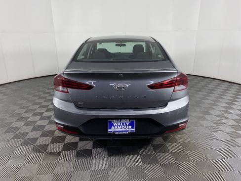 Used 2019 Hyundai Elantra SE w/ Cargo Package image 7