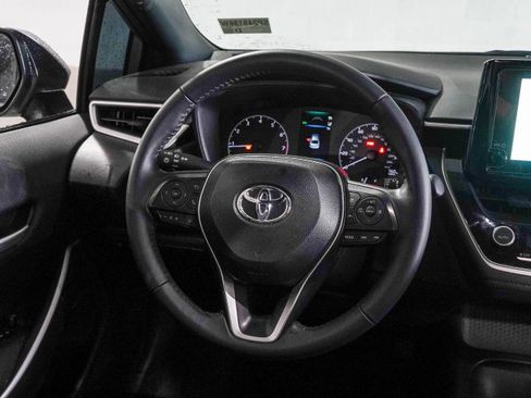 Used 2025 Toyota Corolla SE FWD image 10