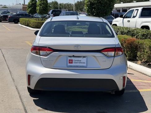 Certified 2023 Toyota Corolla LE FWD image 6