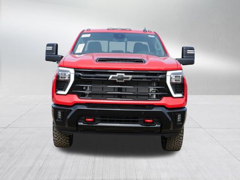 New 2026 Chevrolet Silverado 2500 LT image 8