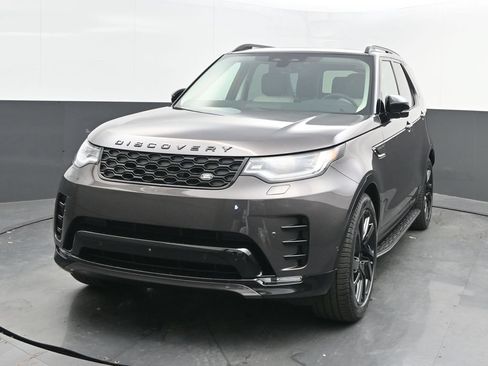 Used 2025 Land Rover Discovery Dynamic SE AWD/4WD image 1