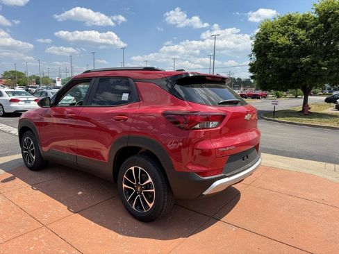 New 2026 Chevrolet TrailBlazer LT FWD image 4
