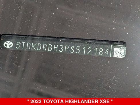 Used 2023 Toyota Highlander XSE AWD/4WD image 37