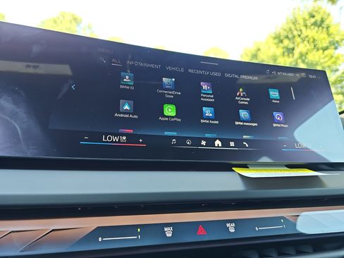 New 2026 BMW X3 xDrive30 w/ Convenience Package image 23