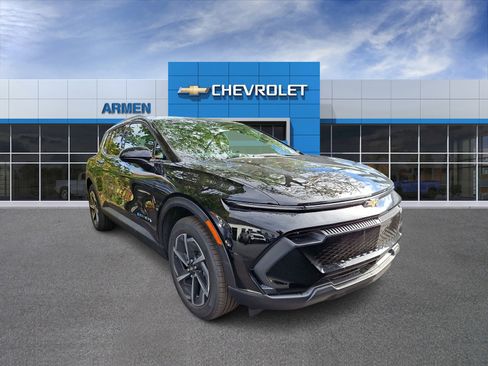 New 2026 Chevrolet Equinox EV LT image 3