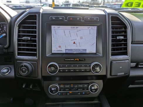 Used 2020 Ford Expedition Limited w/ Equipment Group 302A image 20