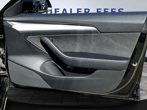 Used 2021 Tesla Model 3 Long Range image 28