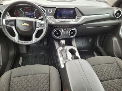 Used 2019 Chevrolet Blazer LT FWD image 16