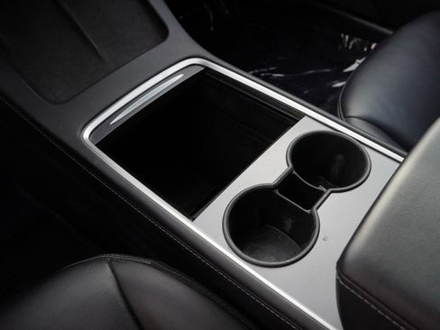 Used 2021 Tesla Model 3 Long Range image 12