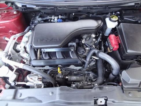 Used 2022 Nissan Rogue Sport SV w/ Technology Package image 35