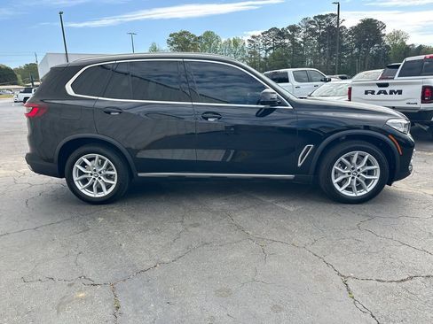 Used 2023 BMW X5 xDrive40i w/ Premium Package AWD/4WD image 5