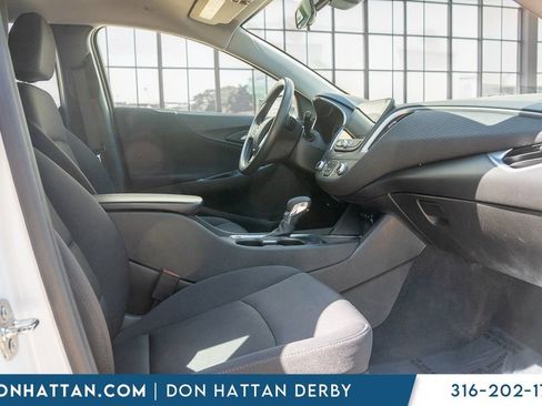 Used 2024 Chevrolet Malibu LT FWD image 21