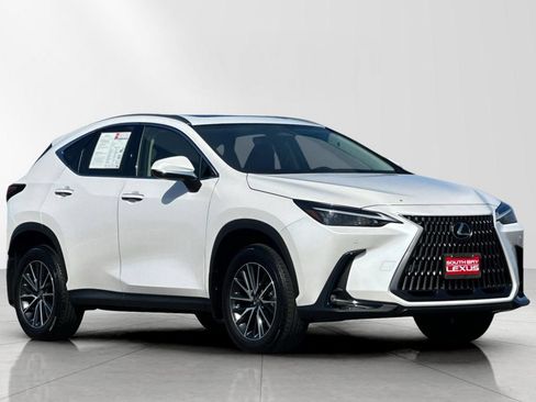 Used 2025 Lexus NX 250 FWD image 8