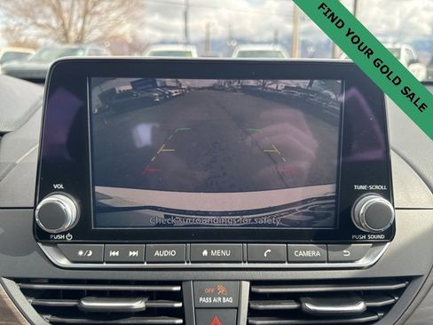 Used 2025 Nissan Altima 2.5 SV image 23