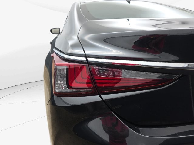 Used 2024 Lexus ES 250 w/ Premium Package AWD/4WD image 35