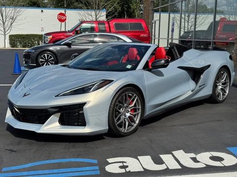 Used 2023 Chevrolet Corvette Z06 w/ Stealth Interior Trim Package RWD image 51