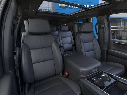 New 2026 Chevrolet Tahoe High Country AWD/4WD image 16