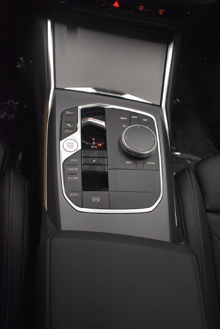 New 2026 BMW 230i xDrive Coupe w/ Convenience Package AWD/4WD image 27