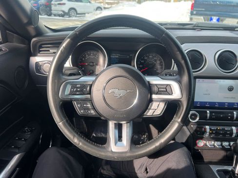 Used 2019 Ford Mustang Premium image 15