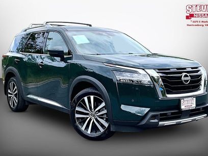 Used 2024 Nissan Pathfinder Platinum