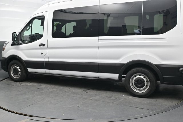Used 2024 Ford Transit 350 XL RWD image 4