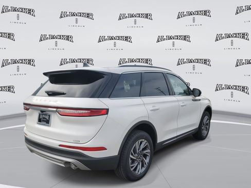 New 2026 Lincoln Corsair Premiere FWD image 5