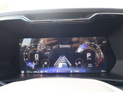 New 2026 Chevrolet Colorado Z71 w/ Technology Package AWD/4WD image 19