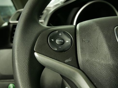 Used 2018 Honda Fit LX image 21