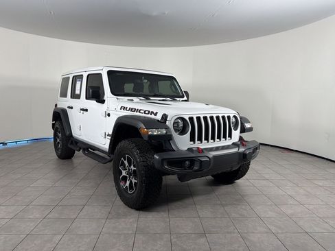 Used 2022 Jeep Wrangler Unlimited Rubicon AWD/4WD image 7
