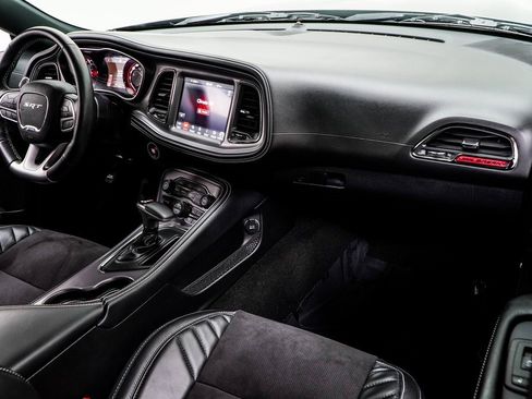 Used 2023 Dodge Challenger SRT Hellcat w/ Driver Convenience Group image 17