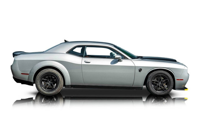 Used 2023 Dodge Challenger SRT Hellcat Redeye RWD image 2