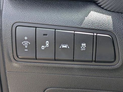 Used 2020 Hyundai Tucson Value FWD image 13
