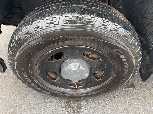 Used 2012 Chevrolet Colorado LT image 9