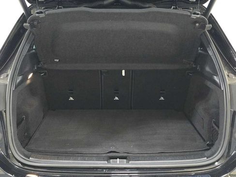 Used 2025 Mercedes-Benz GLA 250 image 14