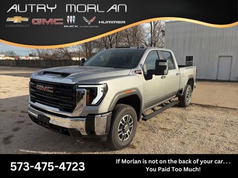 New 2026 GMC Sierra 3500 Pro AWD/4WD image 1