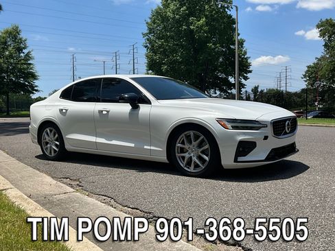 Used 2019 Volvo S60 T6 R-Design AWD/4WD image 4