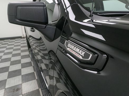 Used 2022 GMC Sierra 1500 Elevation w/ X31 Off-Road Package AWD/4WD image 7