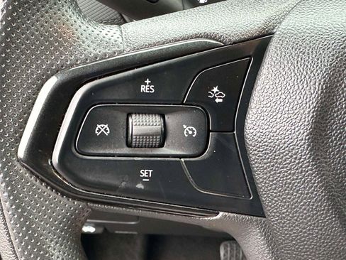 Certified 2022 Chevrolet TrailBlazer LT w/ Driver Confidence Package image 24