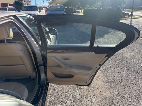 Used 2013 BMW 528i xDrive Sedan image 8