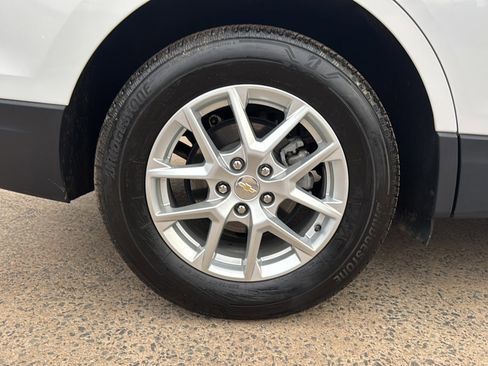 Used 2023 Chevrolet Equinox LS w/ LS Convenience Package image 41